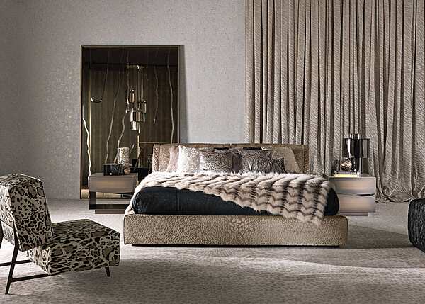 Letto ROBERTO CAVALLI SMOKING fabbrica ROBERTO CAVALLI dall'Italia. Foto №3