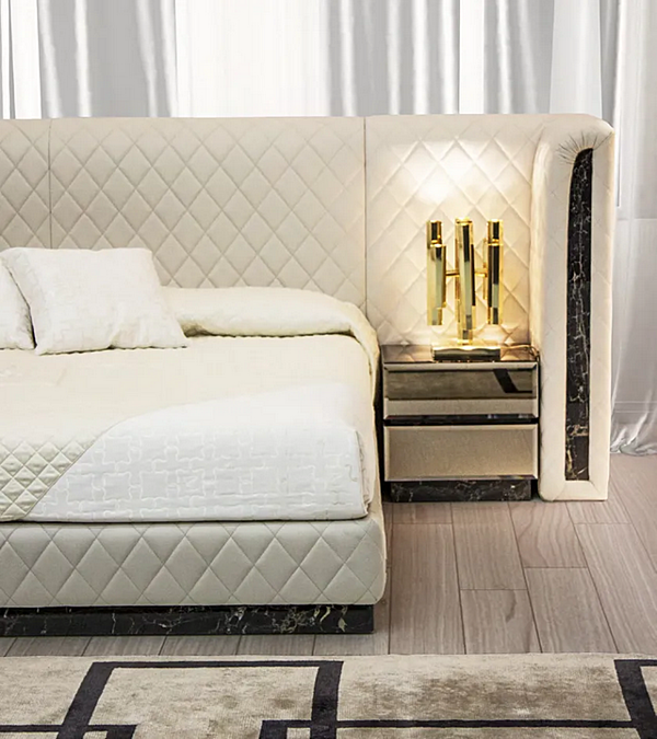 Тумбочка с зеркальным стеклом и ящиками FORMITALIA ROYAL fabbrica FORMITALIA dall'Italia. Foto №2