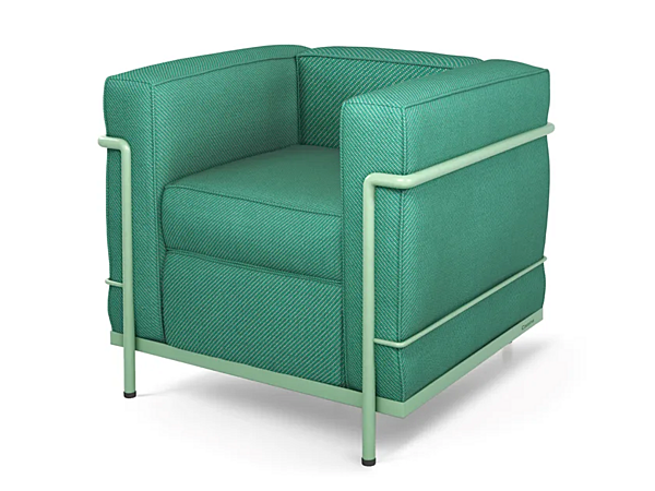 Poltrona con braccioli CASSINA Fauteuil Grand Confort Petit Modèle 002 fabbrica CASSINA dall'Italia. Foto №2