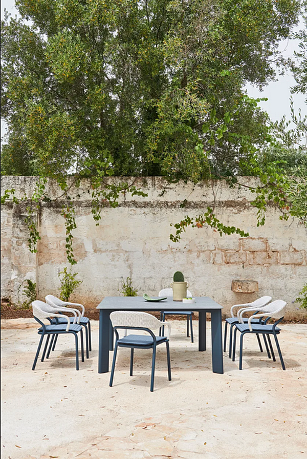 Tavolo quadrato da giardino in alluminio e legno Plinto basso VARASCHIN 24680L, 24682 fabbrica VARASCHIN dall'Italia. Foto №3
