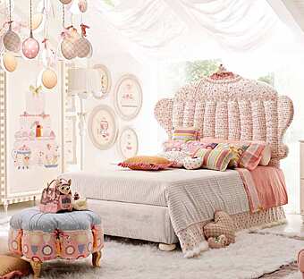 Letto ALTA MODA TIR 01 Letto ALTA MODA TIR 01 fabbrica ALTA MODA dall'Italia