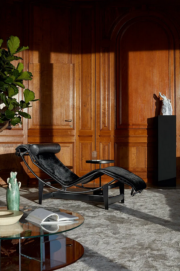 Chaise longue regolabile in continuo nera in materiale durevole CASSINA 4 004 fabbrica CASSINA dall'Italia. Foto №3