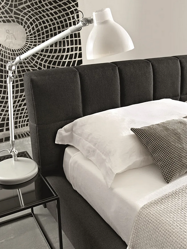 Letto matrimoniale con testata imbottita in tessuto Mono Sponda Large Duomo Design fabbrica Duomo Design dall'Italia. Foto №2