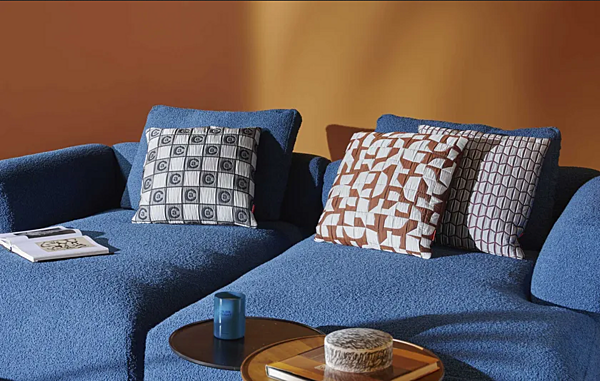 Cuscino geometrico quadrato in tessuto mosaico CASSINA fabbrica CASSINA dall'Italia. Foto №3