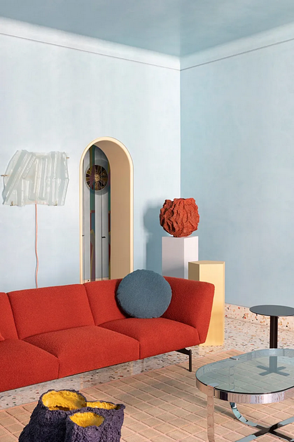 Divano angolare in tessuto con schienale imbottito Saba Rendez Vous fabbrica SABA dall'Italia. Foto №15