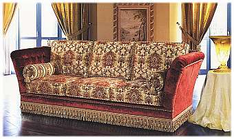 Couch Louise