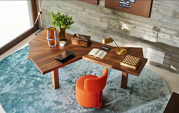 Scrivania in noce Ventaglio CASSINA fabbrica CASSINA dall'Italia. Foto №3