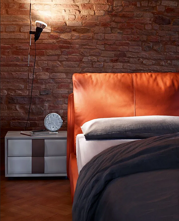 Letto matrimoniale con testiera imbottita in tessuto Massimosistema POLTRONA FRAU fabbrica POLTRONA FRAU dall'Italia. Foto №3