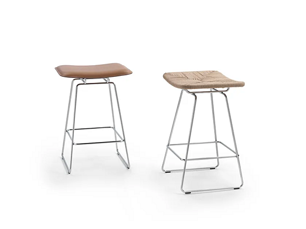 Pouf in pelle alta con poggiapiedi FLEXFORM Echoes S H fabbrica FLEXFORM dall'Italia. Foto №2