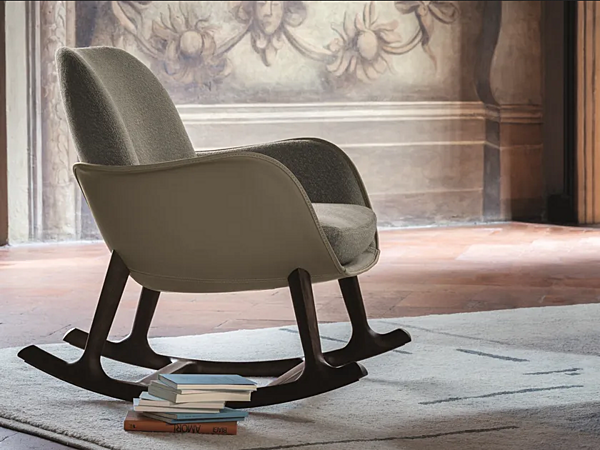 Poltrona a dondolo con braccioli in tessuto Martha Poltrona Frau fabbrica POLTRONA FRAU dall'Italia. Foto №11