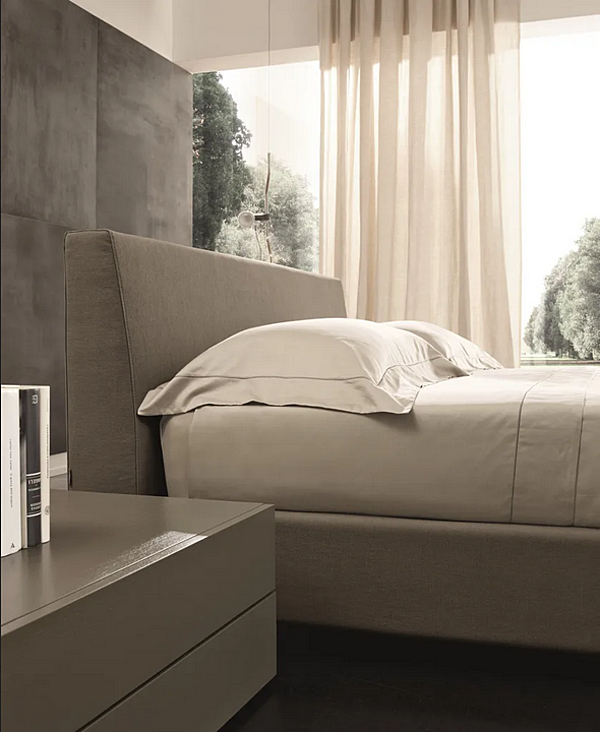 Letto matrimoniale imbottito in tessuto Duomo Design Aron Basic fabbrica Duomo Design dall'Italia. Foto №2