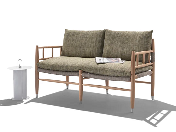 Divano da giardino in legno Iroko con schienale imbottito FLEXFORM Lee Outdoor fabbrica FLEXFORM dall'Italia. Foto №1
