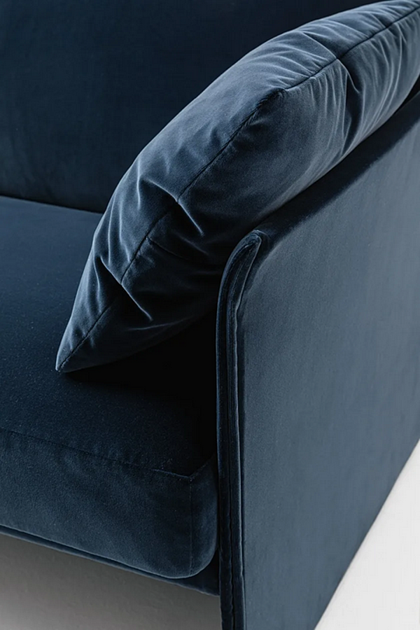 Divano a 2-3 posti con rivestimento in tessuto Duc Duc CASSINA 405 fabbrica CASSINA dall'Italia. Foto №3