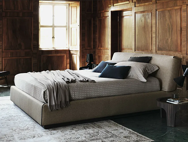Letto matrimoniale con testiera imbottita Flou Gentleman fabbrica Flou dall'Italia. Foto №2