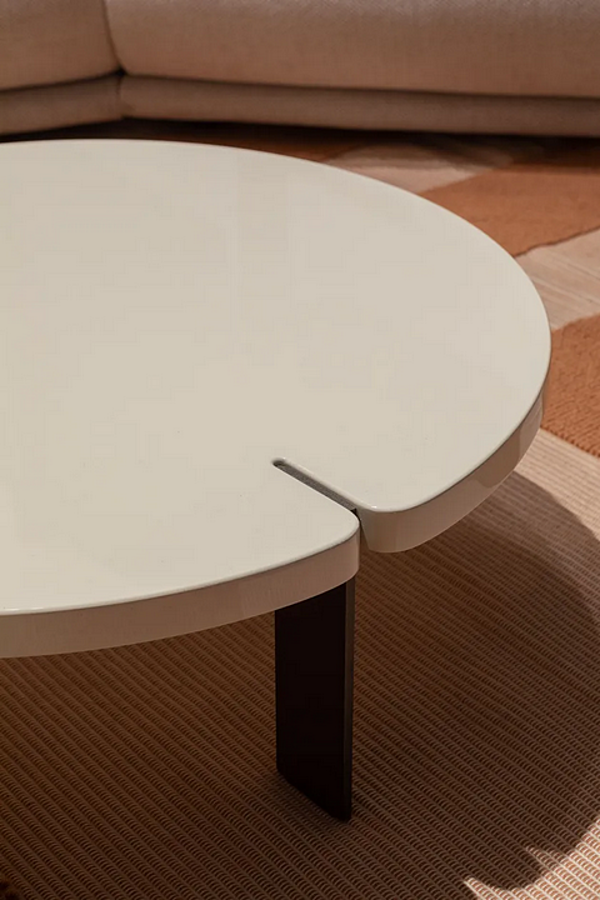 Tavolino da caffè rotondo in legno Butter Saba fabbrica SABA dall'Italia. Foto №5