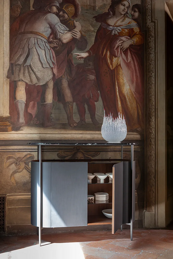 Credenza in pelle conciata con ante e piano in marmo MI POLTRONA FRAU fabbrica POLTRONA FRAU dall'Italia. Foto №7