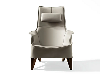 Poltrona in pelle conciata con poggiatesta Mobius GIORGETTI