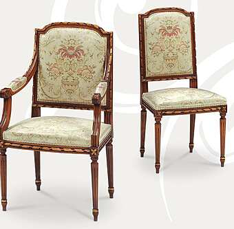 Sedia con braccioli in legno massello e tessuto imbottito FRATELLI RADICE 212 fabbrica FRATELLI RADICE dall'Italia