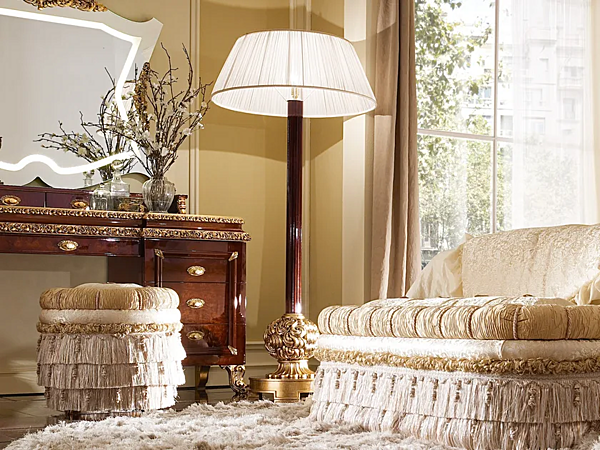 Lampada da terra in metallo Grand Royal A.R. Arredamenti L.90 + P.430 fabbrica A.R.ARREDAMENTI SRL dall'Italia. Foto №2