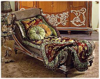 Couch 6630