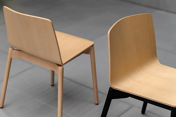 Sedia impilabile in legno massello Rama Kristalia fabbrica Kristalia dall'Italia. Foto №3