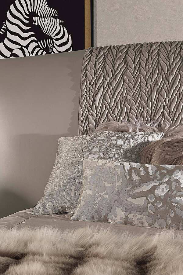 Letto ROBERTO CAVALLI NILO fabbrica ROBERTO CAVALLI dall'Italia. Foto №6