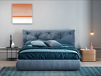 Letto matrimoniale con rivestimento in tessuto Modo NOVAMOBILI