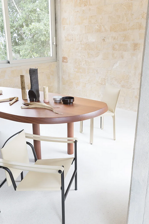 Tavolo in legno forma libera CASSINA fabbrica CASSINA dall'Italia. Foto №2
