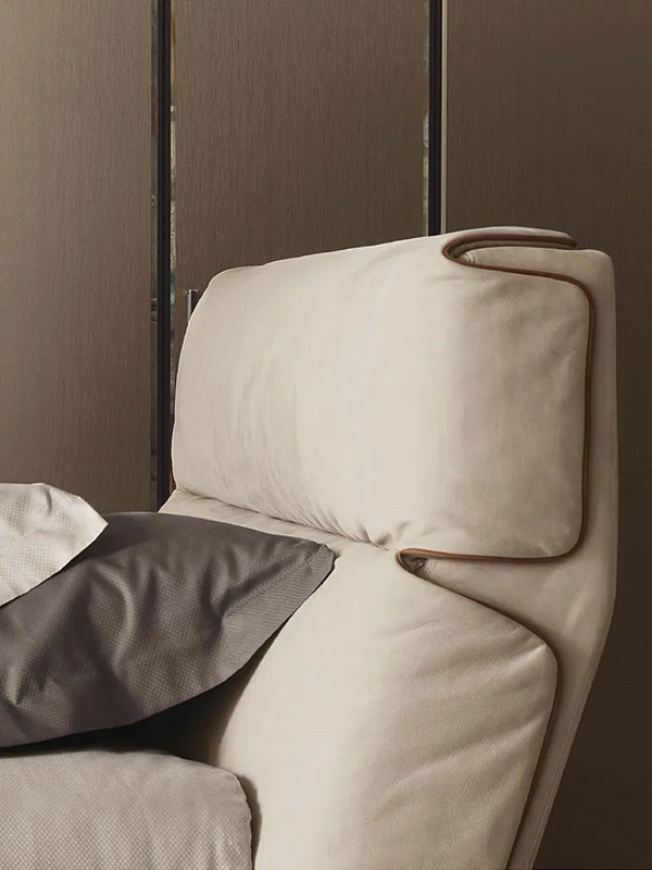 Letto matrimoniale con testata imbottita Flou Gentleman fabbrica Flou dall'Italia. Foto №7
