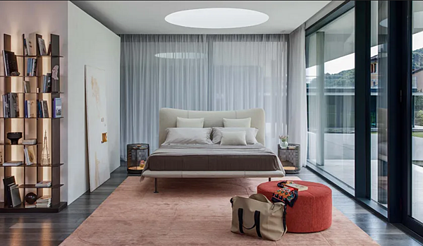 Letto matrimoniale in pelle con testata imbottita Flou Baia fabbrica Flou dall'Italia. Foto №4