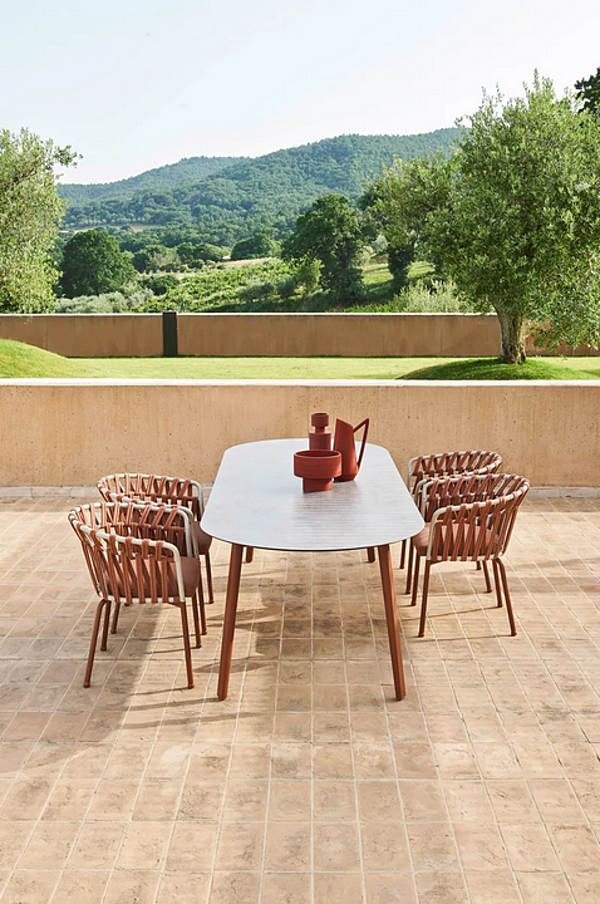Sedia da giardino in alluminio verniciato a polvere con braccioli Emma Cross VARASCHIN 24810/24811, 24810L/24811L fabbrica VARASCHIN dall'Italia. Foto №10