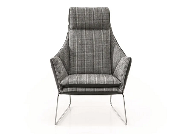 Poltrona bergère con schienale alto in tessuto Saba New York fabbrica SABA dall'Italia. Foto №2