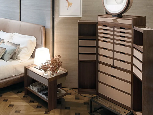 Comodino in legno con cassetti Archibald GIORGETTI 70070, 70071 fabbrica GIORGETTI dall'Italia. Foto №2