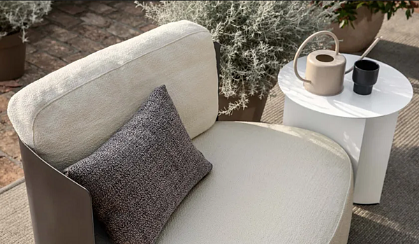 Poltrona da giardino in tessuto Pierre Shell Flou fabbrica Flou dall'Italia. Foto №11
