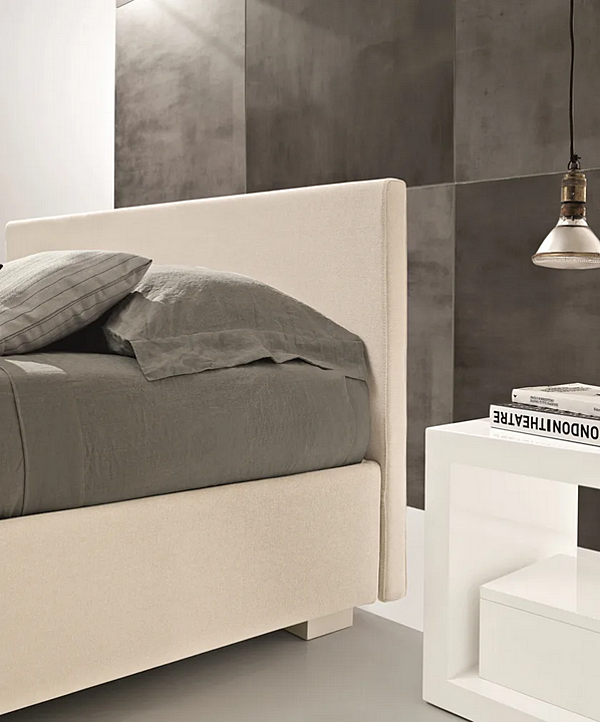 Letto matrimoniale imbottito Derby Duomo Design fabbrica Duomo Design dall'Italia. Foto №3