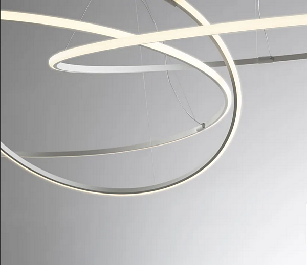 Lampadario LED in metallo Fabbian Olympic F45 3x fabbrica Fabbian dall'Italia. Foto №5