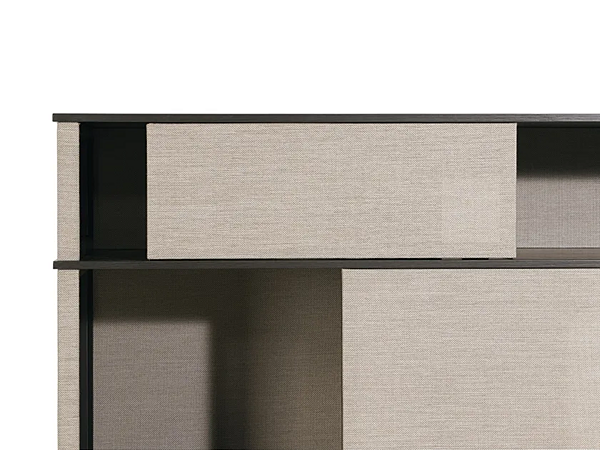 Credenza in tessuto tecnico POLTRONA FRAU collezione Lloyd Tex fabbrica POLTRONA FRAU dall'Italia. Foto №18