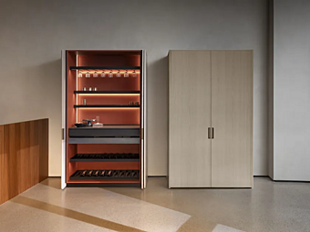 Armadio alto da cucina con maniglie Margo Euromobil