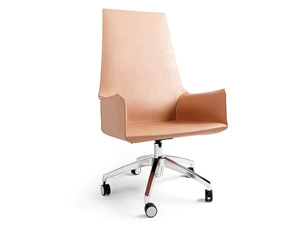 Sedia direzionale in pelle con braccioli CASSINA CAB OFFICE fabbrica CASSINA dall'Italia. Foto №1