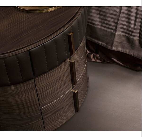 Comodino SIGNORINI COCO & amp; C. 00034 fabbrica DAYTONA (by Signorini&Coco) dall'Italia. Foto №2