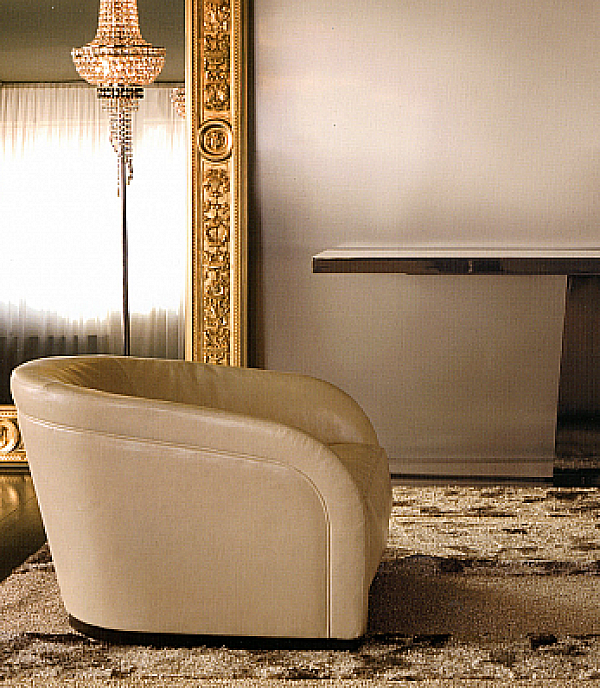 Poltrona LONGHI (F. lli LONGHI) X 630  fabbrica LONGHI (F.LLI LONGHI) dall'Italia. Foto №2