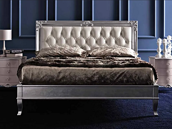 Letto matrimoniale con testata imbottita Clara CORTEZARI fabbrica CORTE ZARI dall'Italia. Foto №1