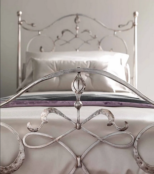 Letto singolo in foglia d'argento con pannello imbottito CORTEZARI ARTU fabbrica CORTE ZARI dall'Italia. Foto №2
