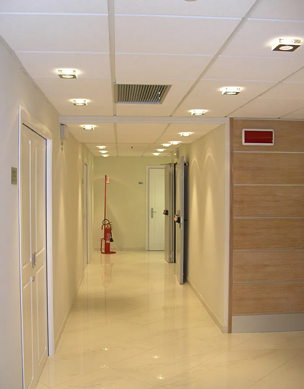Faretto a incasso in cristallo per soffitto falso Fabbian collezione Lui fabbrica Fabbian dall'Italia. Foto №6