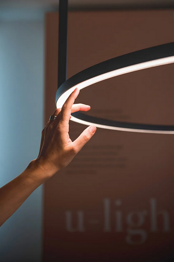 Lampada a sospensione in metallo LED U Light AXOLIGHT fabbrica Axolight dall'Italia. Foto №11