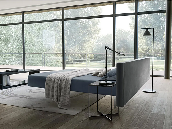 Letto matrimoniale in tessuto imbottito con schienale alto Duomo Design Plane Long Plus fabbrica Duomo Design dall'Italia. Foto №3