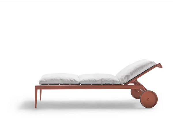 Lettino prendisole reclinabile in legno Iroko con ruote FLEXFORM collezione Atlante fabbrica FLEXFORM dall'Italia. Foto №5