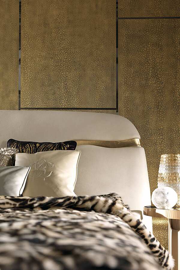 Letto ROBERTO CAVALLI ELGON fabbrica ROBERTO CAVALLI dall'Italia. Foto №5