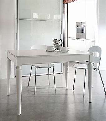 Tavolo 5481