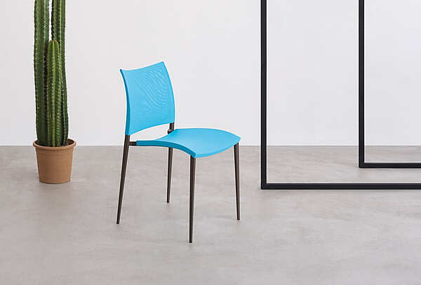 Sedia DESALTO Sand - chair polypropylene fabbrica DESALTO dall'Italia. Foto №3